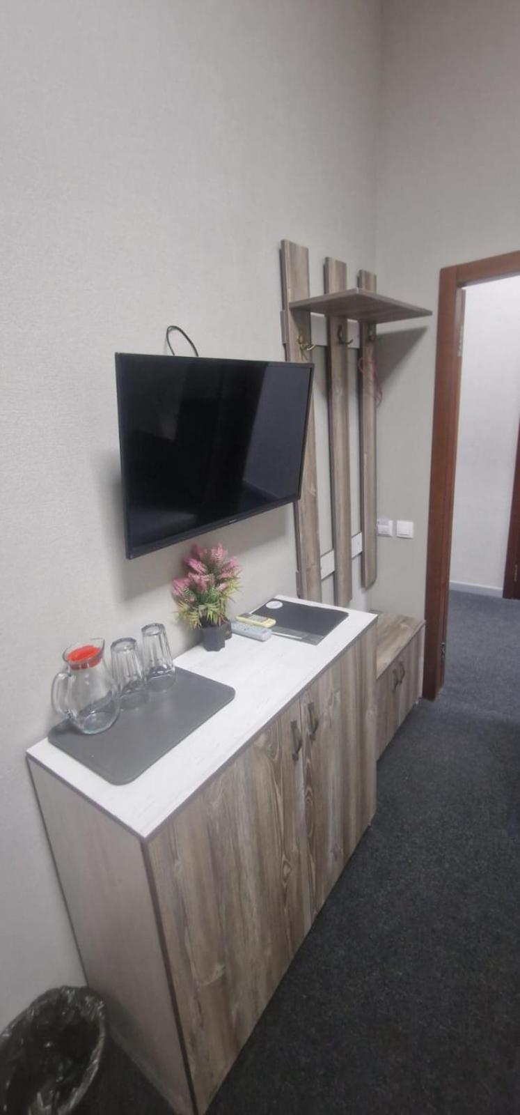 Tarlan Hotel Aktau  Eksteriør billede